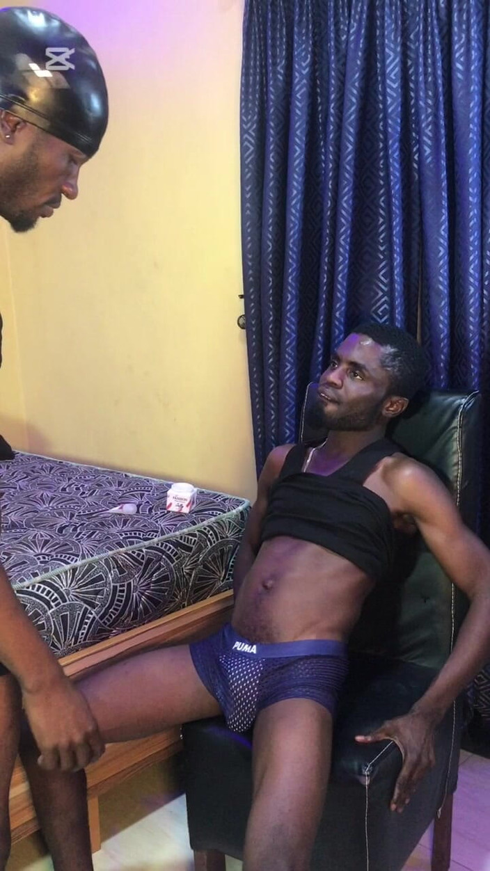 Timz: Abang tiri ngasih video lengkap untuk abang tirinya