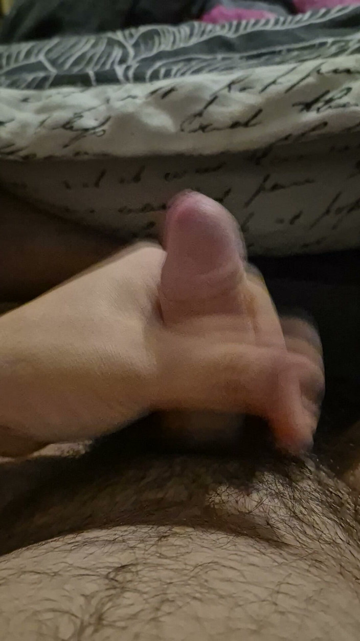 Jonathan123: Wank on the Bed