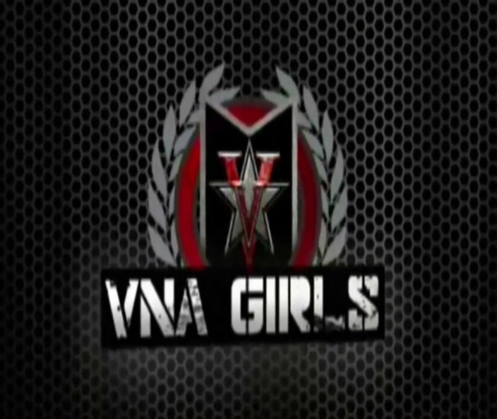 Kimber Lee: Kimber lee डिल्डो से खुद को जोरदार चोद रही है!