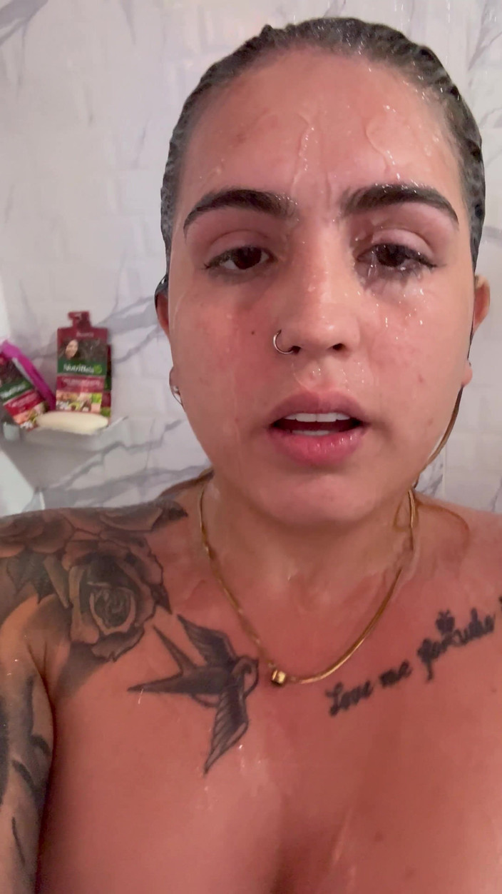 Dannax love: Mléko ve sprše!