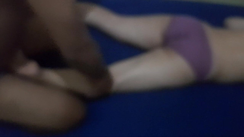 Angelina Pop: Tante Girang Minta Pijat Sama Tukang Bangunan