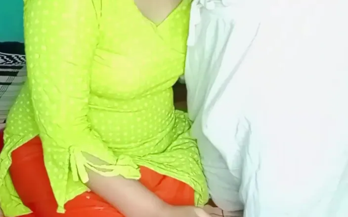 Nelufa: Fucked Desi wife her husband