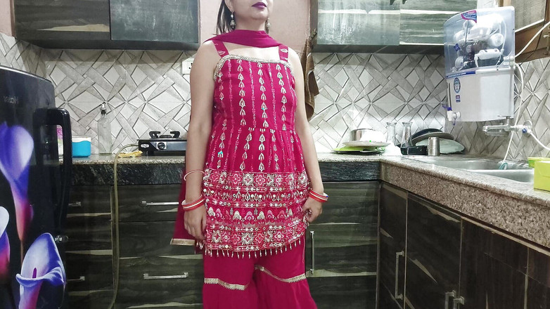 Hornycouple149: Frech lehrt jungfräulichen teenager devar ficken