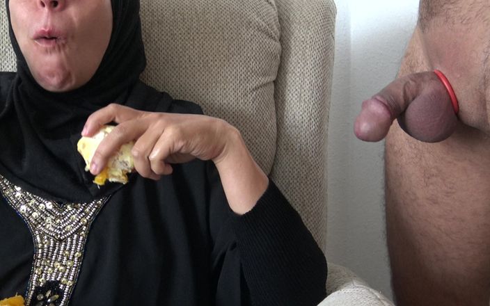 Souzan Halabi: Vợ cuckold Tunisia nóng bỏng ở Tunis