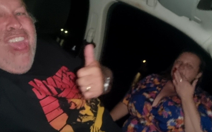 WeAreFukBunnies: Dalam Perjalanan Pulang