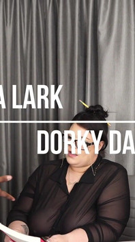 Luna lark si cewek pustakawan yang lagi sange berat ngentot sama bintang porno dorky darien