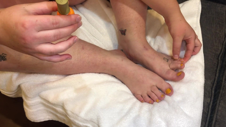 Brookland Brothers: Plus size teen Lilly paints toes