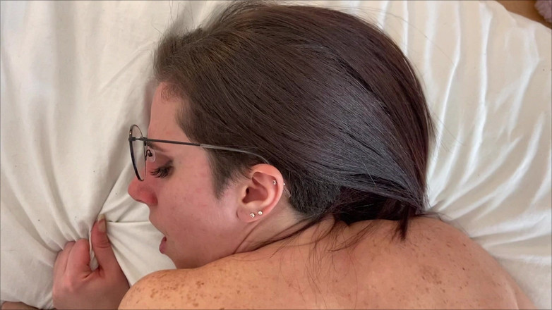 Nyx Scarlett: Seks di telepon!