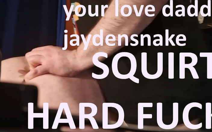 Your love daddy: 素人在做爱时激烈潮吹