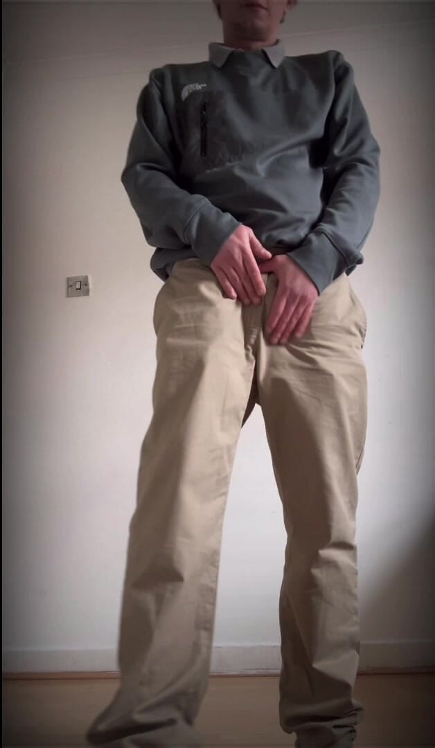 Nalekhome: Strip and Show My Hot Ass and Dick