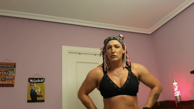 Danaxmuscles: 벌거벗은 벤드 바