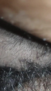 El golpe de culo de Desi Bhabhi en hindi