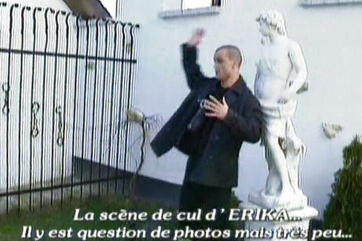 Planete Francaise: Eine französische schönheit liebt warmes sperma auf ihren kleinen titten