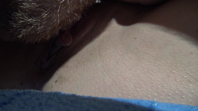 Foxy Sanie: Foxy Sanie pussy play at morning