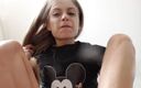 Solo Austria: Pov 침 뱉기! 침을 뱉는 십대 브라트 소녀!