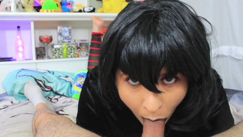 VickyVixen: Mavis Dracula's Halloween Blowjob