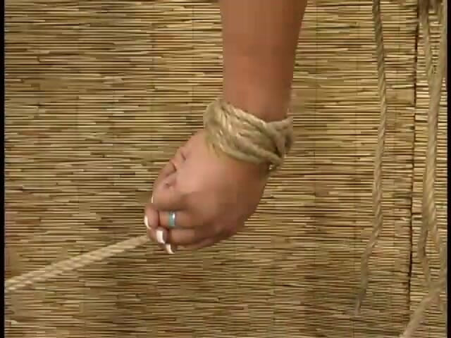 Hogtied by Kink: ミカイラ