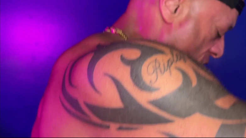 Djemelloxxxx: Катастрофа Pig Week 4K