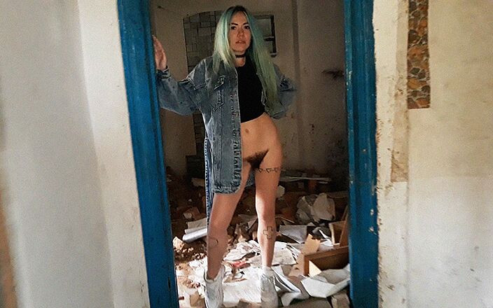 Blowjobs Alice: 村の市学生