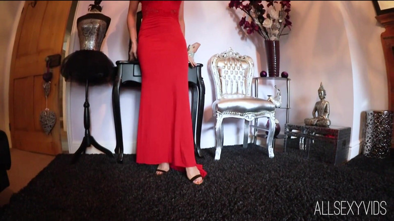 All Sexy Vids: Natalia Cant help but be naked in heels