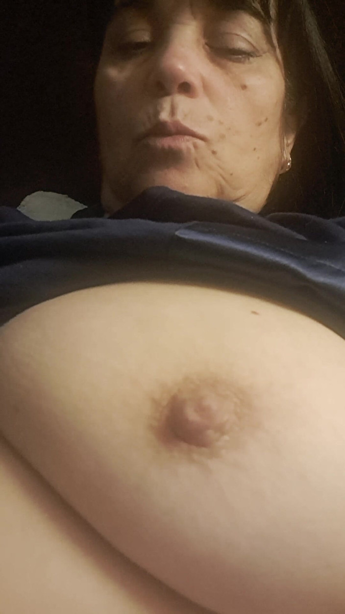 Mommy big hairy pussy: macochy ściska