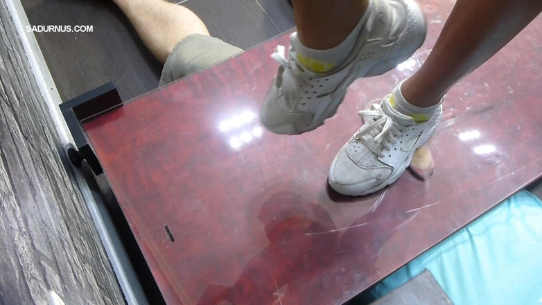 Sadurnus: 아리엘 스퀴즈 볼