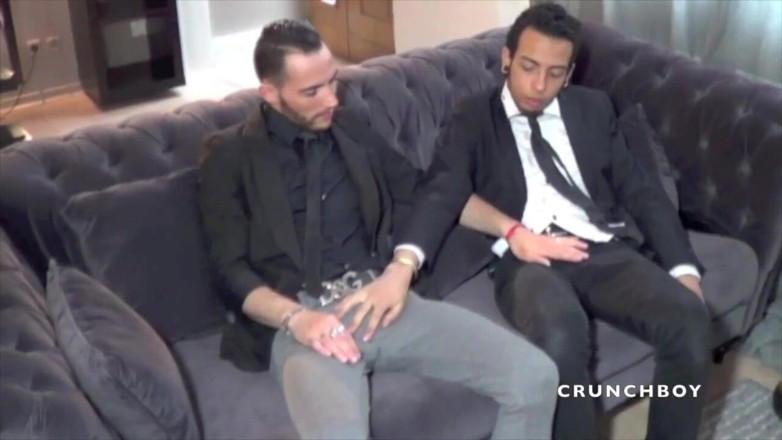 French Twinks Amator videos: Sexy joven latina folla a un chico después del trabajo