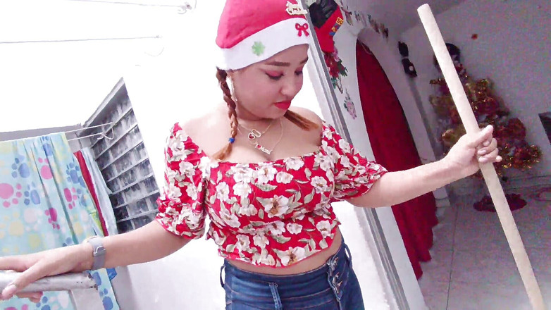 Pikaa6: Kamu suka sama tubuh semokku nggak?