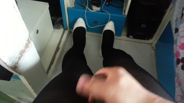 Kit19881127: Orgazm rajstopy 7