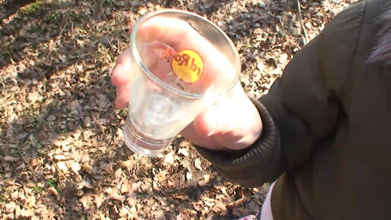 Facial flavor: कांच के दृश्य में वीर्य