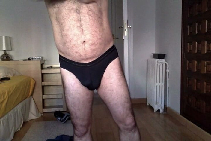 Hairy Guy Portugal: Yaz için Beni Giydiriyor Dışarı Çıkmak