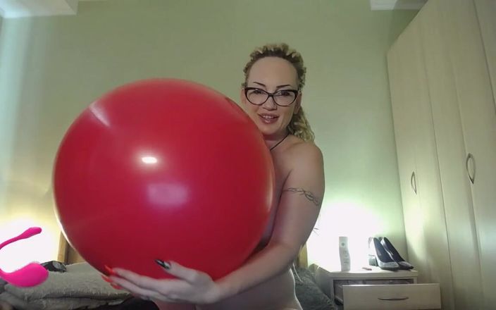 BadAss Bitch: Big Red Balloon Blow to Pop Prerecorded Private( I Am...