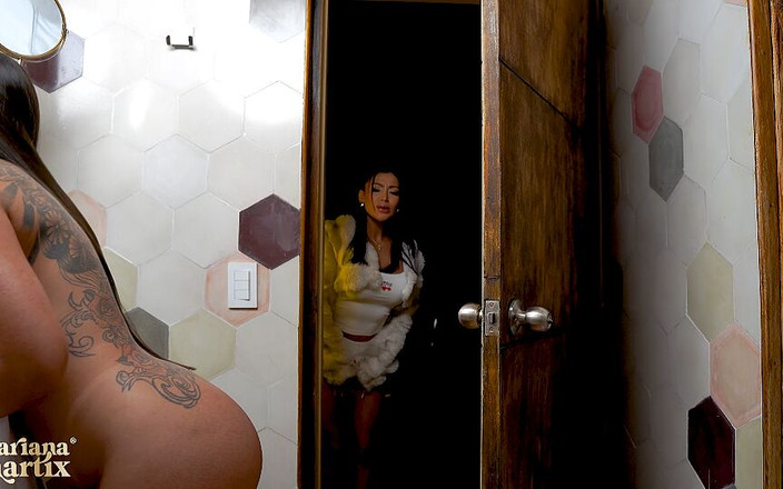 Mariana Martix: 친구, 내 보지를 알고 싶으신가요? - 콜롬비아 레즈 섹스 - 마리아나 마르틱스와 다니엘라 안드레아