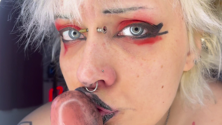 Glitterqueen1999: Mp4 Boyfriend Bday Blowjob Super Sloppy Lipstick Fetish