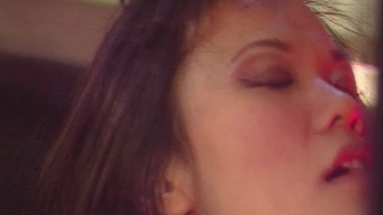 XXXEROTICONLY: Asiática beleza lambida e dedada ao orgasmo