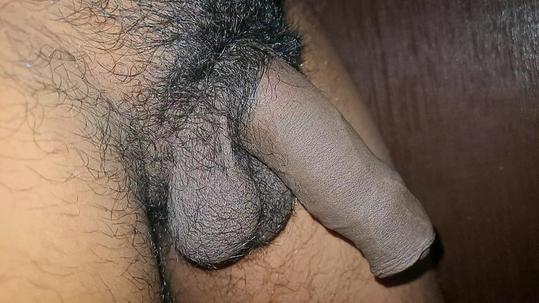 Desi Porn India 2: Nou videoclip sexy cu masturbare cu băiat indian.