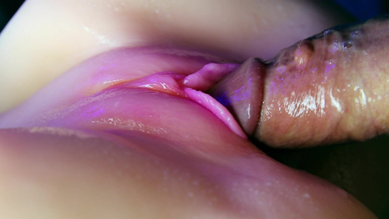 SEXY_GUYBEST: Šťavnatá kundička detail absorbuje část spermatu z velkého ptáka a Slurps!