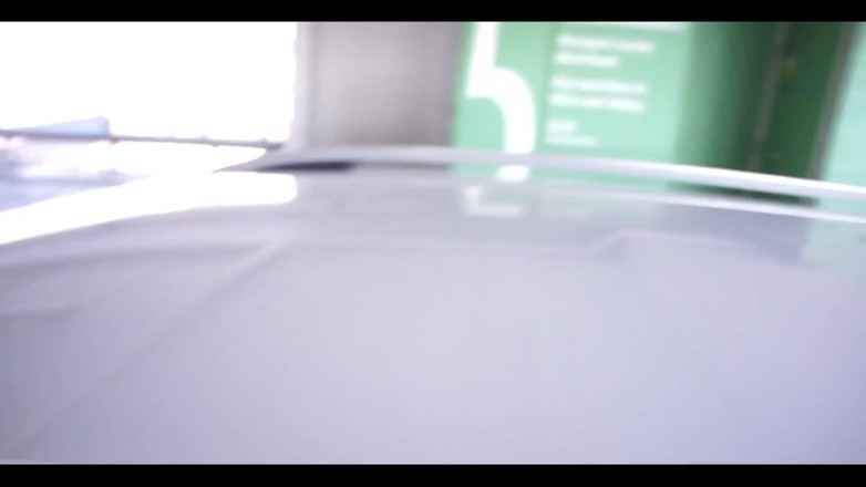 Chloe QOS: Centrum handlowe Parking Wank Wideo