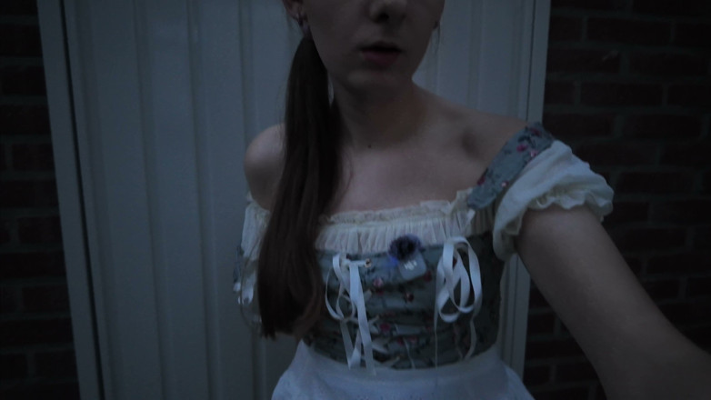 jessiesissyadventures: Non lasciare che i miei vicini vedano cosa ho fatto...
