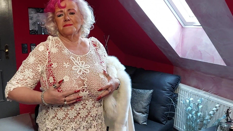 PureVicky66: Granny's Playful Side: a Cheeky Adventure with Her Curves!