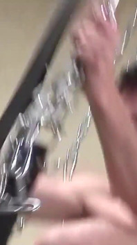 Exkluzivní video bez sedla: Úžasné BDSM anální šukání se sexy gayi