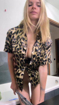 I Changed My Panties 'cause I Made a Mess