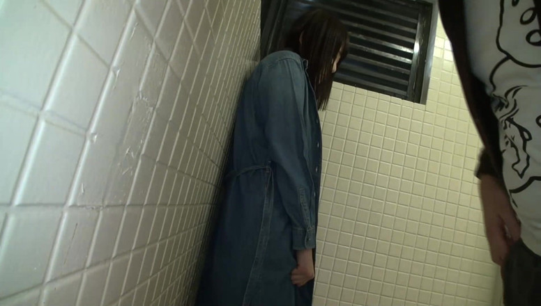 EAGLE Global: Mao Hamasaki in Training to Become an Exhibitionist