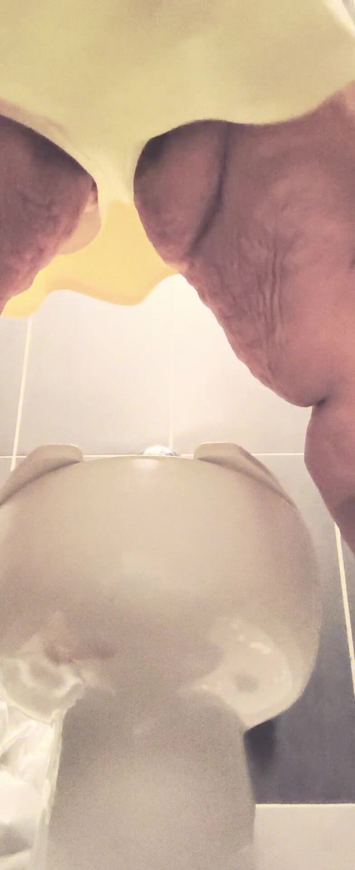 HerculesnVENUS: That's What Friends Are for Is to Fuck and Lock...