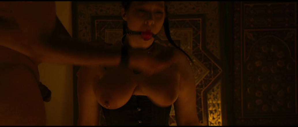 Verso Cinema: Asian chick dominated