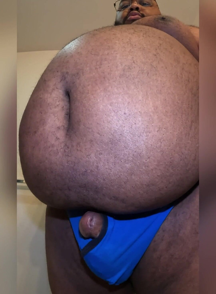 Blkhole420: 夕食から詰め込まれたので、体重を量って、さらに半々を一気飲みする時間です。先端にボーナスバイブスリーブ