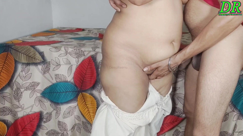 DeepReenu123: Mahi pacar: mahi mengutus suaminya untuk bertemu dengannya dan bersenang-senang...