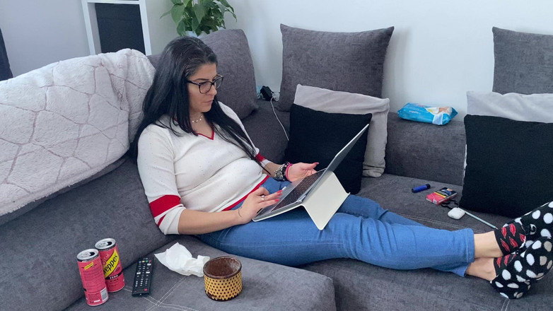 Panfil corina: Travailler et fumer