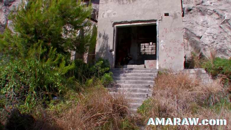 Amaraw: Alternative Lolee Punk holes destroyed in a threesome