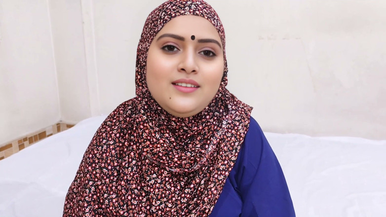 Angel Surovi Lata: Hijabi muçulmana tia indiana deshi village tia de quatro quase...